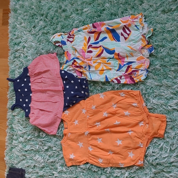 3 Rompers - Picture 1 of 10